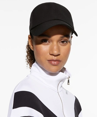 BLACK|2348/434 - OYSHO Спортивная шапка с логотипом