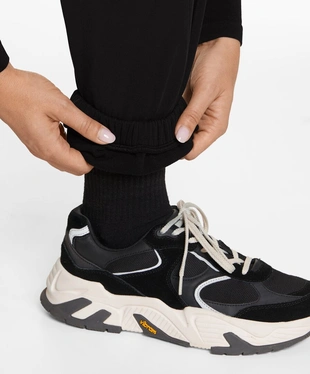BLACK|1142/838 - OYSHO Брюки-джоггеры из ткани с модалом с начесом