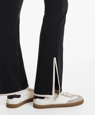 CONTRAST NEOPRENE-EFFECT FLARE TROUSERS- Заказать в России