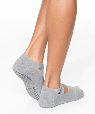 2 PAIRS OF COTTON BLEND YOGA AND PILATES SOCKS WITH CROSSOVER STRAPS- Заказать в России