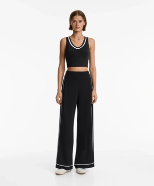 V-NECK COMFORTLUX TANK TOP- Заказать в России