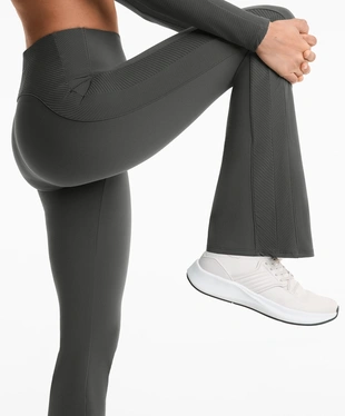 COMFORTLUX HIGH RISE SIDE RIB FLARE TROUSERS- Заказать в России