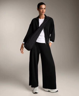WIDE LEG SIDE-PLEATED TROUSERS WITH SOFT-TOUCH MODAL.- Заказать в России