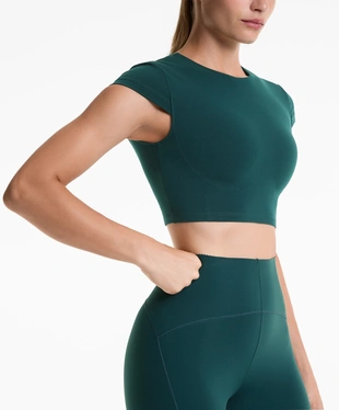 COMPRESSIVE SHORT-SLEEVED TANK TOP- Заказать в России