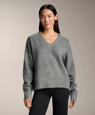 SOFT KNIT V-NECK JUMPER- Заказать в России