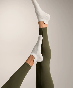 2 PAIRS OF POLYAMIDE BLEND YOGA AND PILATES SNEAKER SOCKS- Заказать в России