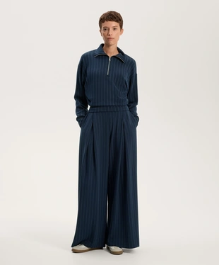 STRIPED HALF-ZIP SWEATSHIRT WITH SOFT-TOUCH MODAL- Заказать в России
