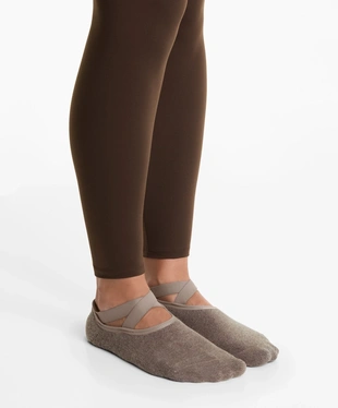 2 PAIRS OF YOGA AND PILATES COTTON-BLEND SOCKS WITH CROSS STRAPS AND PADDING- Заказать в России