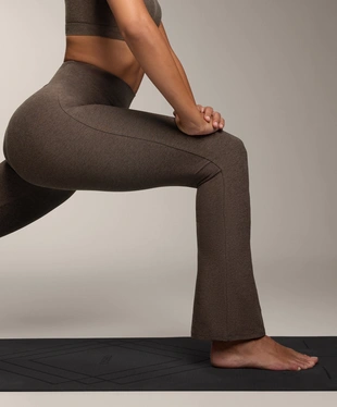 HIGH-RISE COMFORTLUX FLARE TROUSERS- Заказать в России