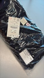 Zara ТРИКОТАЖНЫЙ ДЖЕМПЕР С ЦВЕТАМИ Black | 3920/506/800