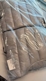 Bershka Легкая стеганая куртка Grey | 1604/718/802