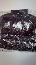 Bershka Куртка с эффектом винила Burgundy | 6614/228/605