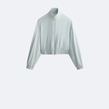 Куртки и жилеты Oysho