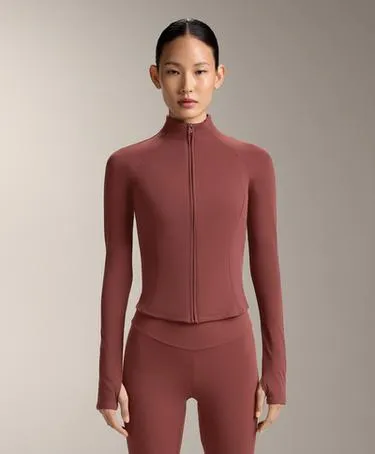 Легкая и теплая высокотехнологичная куртка- Заказать в России