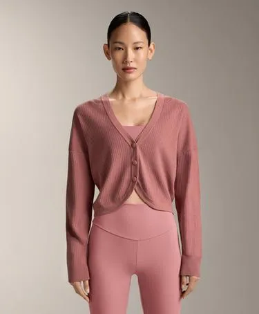 Вязаный кардиган в рубчик