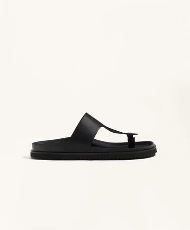 Сандалии из кожи с деталью T-образной вырезки