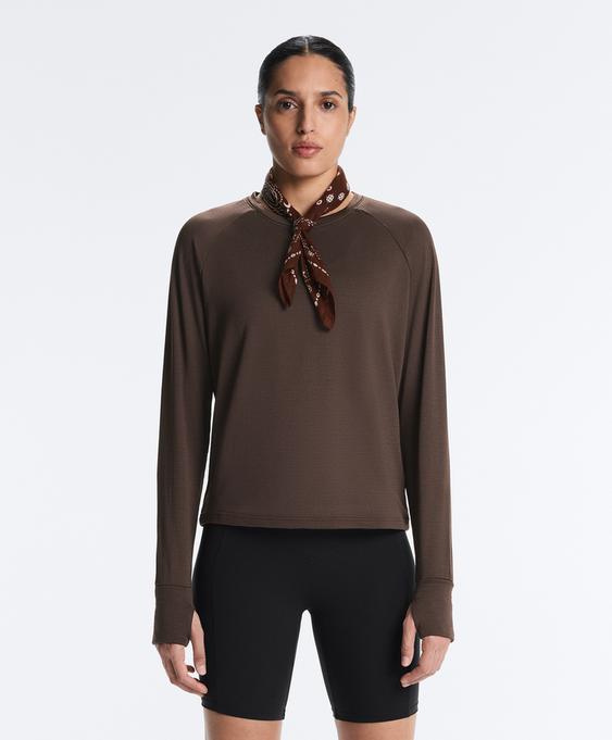 Лонгслив из высокотехнологичной ткани- Заказать в России