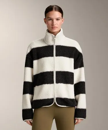 Куртка-бомбер из искусственной овчины в полоску