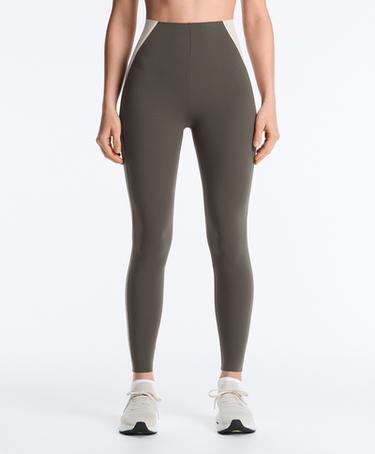 OYSHO HIGH-RISE COMPRESSIVE REFLECTIVE CORE CONTROL ANKLE-LENGTH LEGGINGS купить с доставкой.