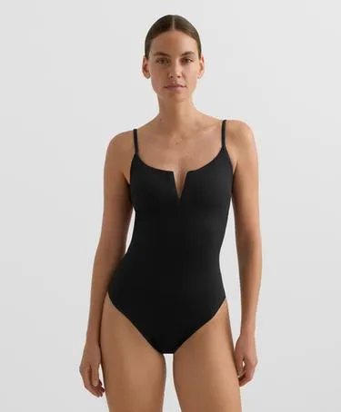 Пике с глубоким V-образным вырезом купальник- Заказать в России