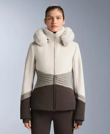 Приталенная водостойкая лыжная куртка PRIMALOFT® SKI с цветными вставками- Заказать в России