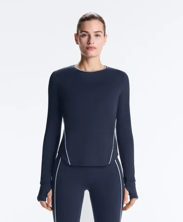 Футболка с длинным рукавом и техническими вставками