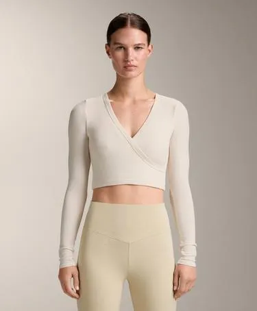 Топ с длинными рукавами и перекрестным верхом из ребристой модальной смеси- Заказать в России