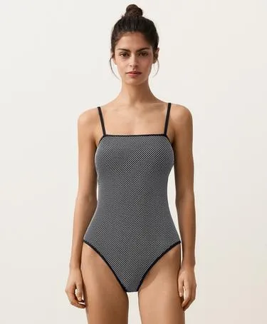 Купальник бандо из жаккарда в горошек- Заказать в России