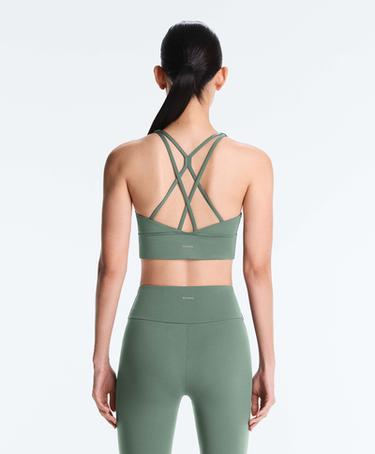 OYSHO Спортивный бюстгальтер COMFORTLUX со средней степенью поддержки купить с доставкой.