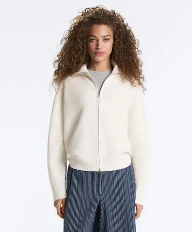 Вязаная куртка с высоким воротником- Заказать в России