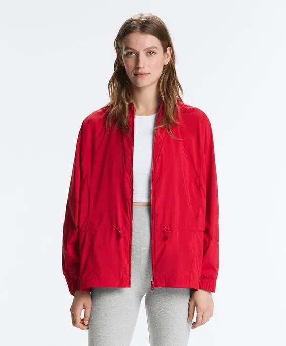 Куртка из водоотталкивающей ткани- Заказать в России