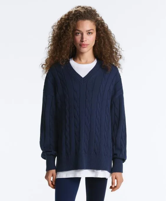 Свитер с V-образным вырезом и узором «косы» из 100% хлопка- Заказать в России