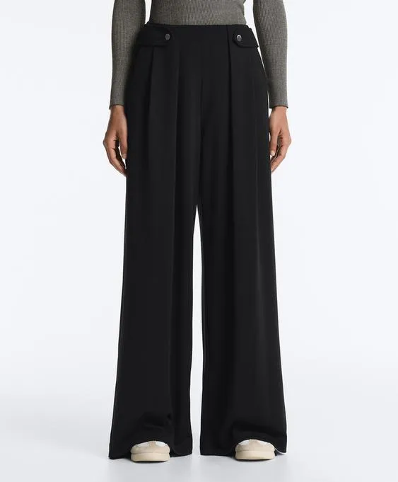 Широкие брюки со складками на талии из мягкой ткани с модалом- Заказать в России