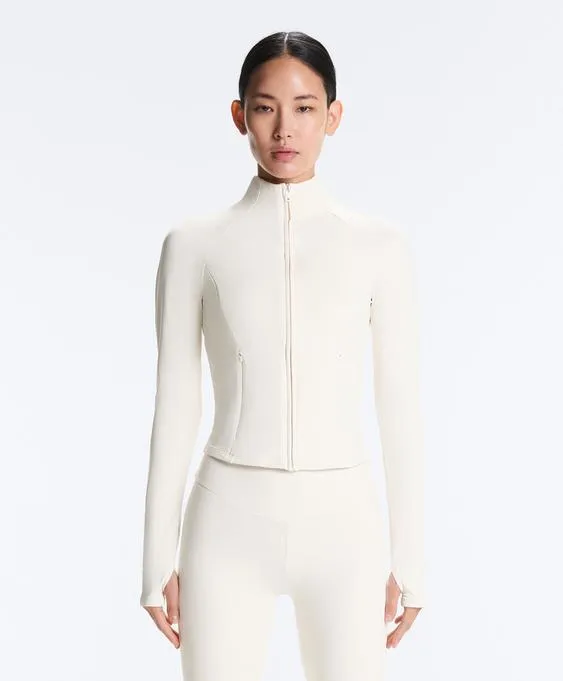 Легкая и теплая высокотехнологичная куртка- Заказать в России