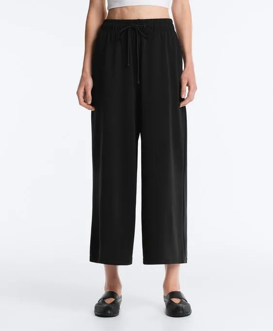 Широкие брюки Crop из мягкого модала- Заказать в России