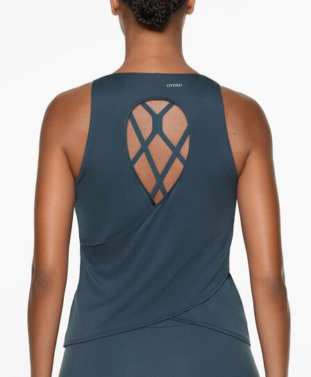 OYSHO Топ COMFORTLUX с перекрестными деталями на спине купить с доставкой.