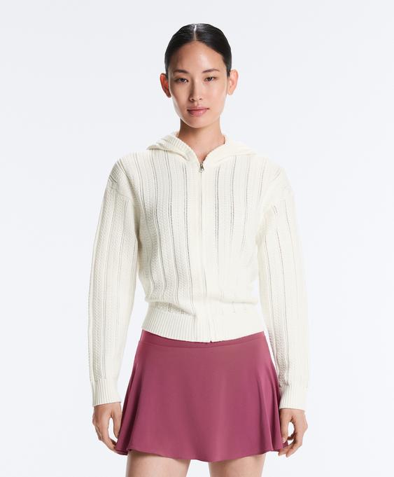 OYSHO Вязаная ажурная куртка с капюшоном купить с доставкой.