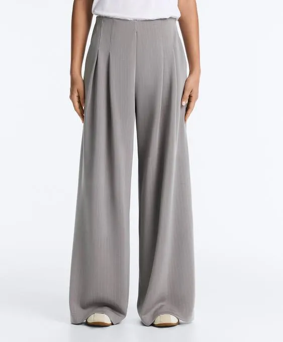 Длинные плиссированные брюки из мягкого модального материала- Заказать в России