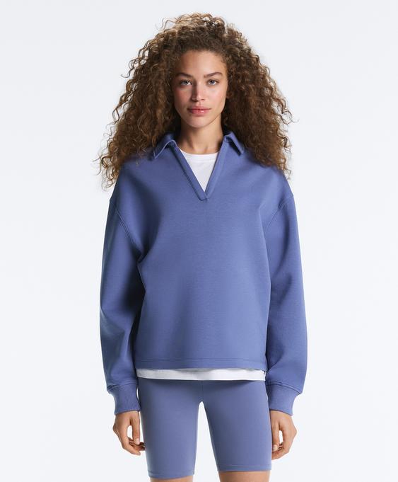 OYSHO Поло с V-образным вырезом из смесового хлопка купить с доставкой.