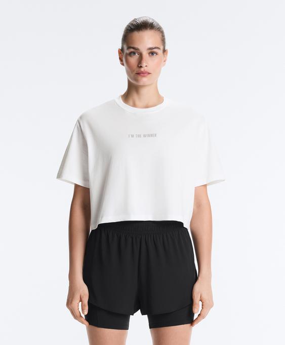 OYSHO Укороченная футболка BOXY из смесового хлопка с надписью купить с доставкой.