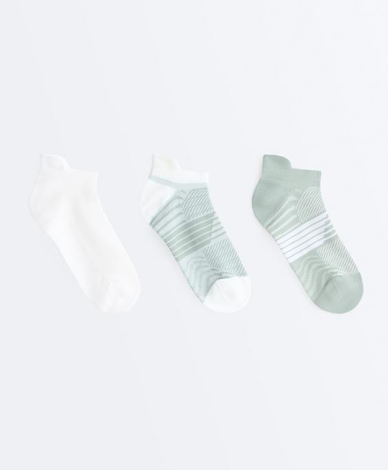 OYSHO 3 пары спортивных носков-сникеров с язычком из смесового полиамида купить с доставкой.