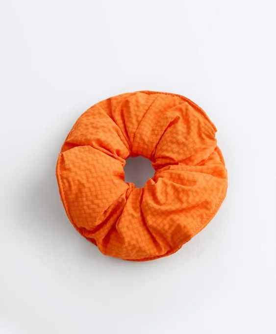 Большая стеганая резинка для волос- Заказать в России