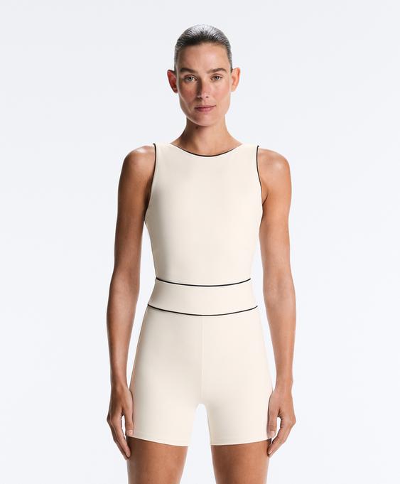 OYSHO Короткий комбинезон COMFORTLUX PIPING