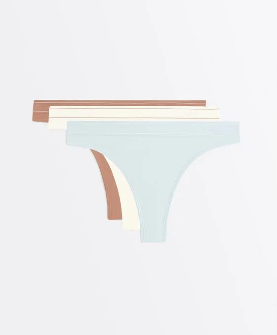 3 бесшовных трусов танга Soft touch с контрастными деталями- Заказать в России