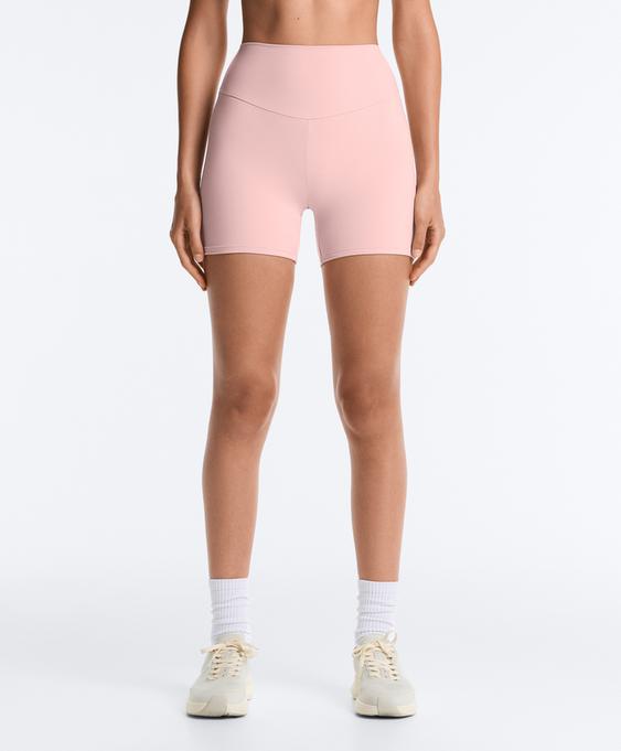 OYSHO Легинсы HOT PANTS COMFORTLUX с высокой посадкой, 10 см купить с доставкой.