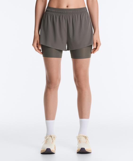OYSHO Технологичные шорты 2 в 1 с посадкой MID RISE