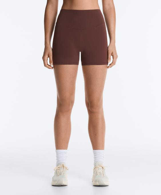 OYSHO Легинсы HOT PANTS COMFORTLUX с высокой посадкой, 10 см купить с доставкой.