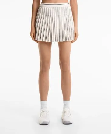 PLEATED SEAMLESS SKIRT