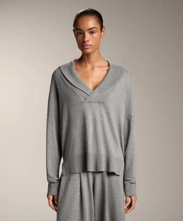 OYSHO Свитер с V-образным вырезом и лацканами