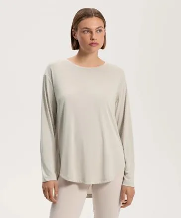 LONG SLEEVE T-SHIRT WITH BACK PLEAT IN A MODAL BLEND